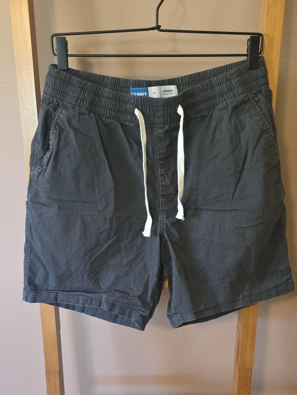 Old Navy Men's Charcoal Drawstring Hybrid Shorts with White Drawcord